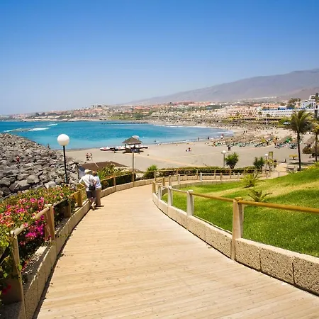 Vaso Rojo Vista Mar أذيخي