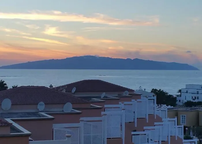 Vaso Rojo Vista Mar אדחה